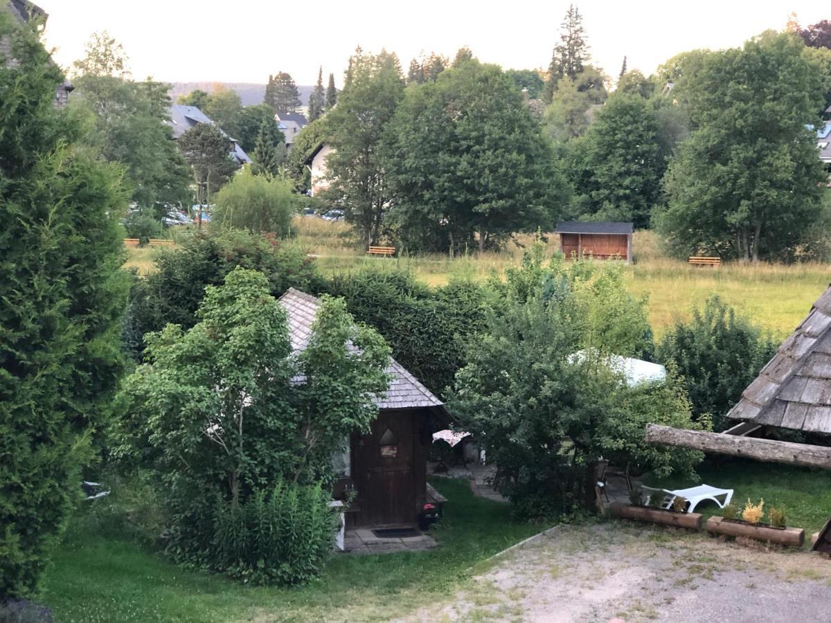 Ferienhaus Lickert Ferienwohnung Süd Feldberg Hinterzarten Exterior foto